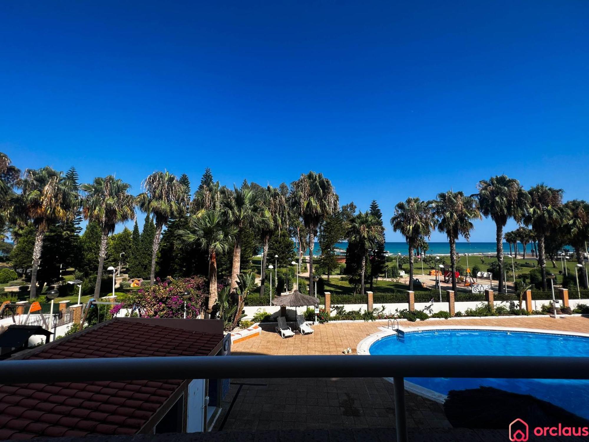 Modern Apartment In Front Of The Mediterranean Oropesa del Mar Exterior photo